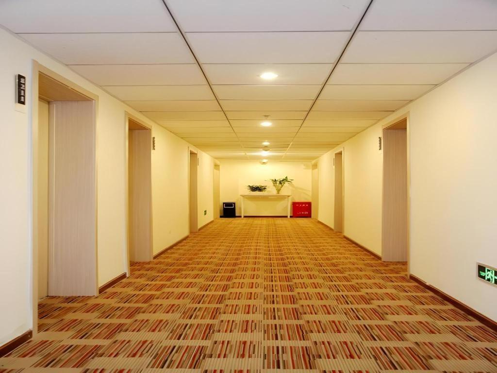 Beijing Yi Jia Hotel Zewnętrze zdjęcie