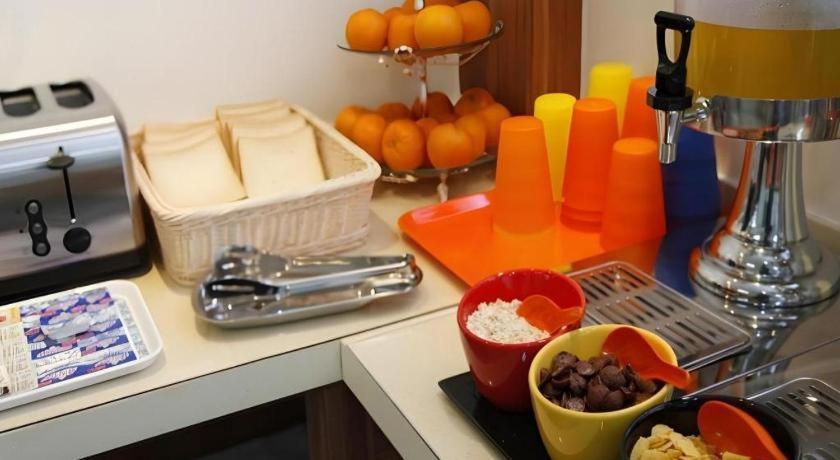 Beijing Yi Jia Hotel Zewnętrze zdjęcie